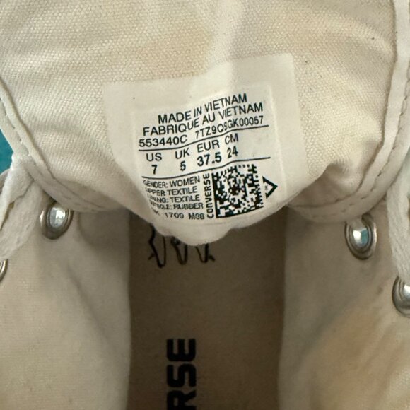 Converse Silver Sequin Chuck Taylor All Star High Top Sneakers Size 7 Womens - Picture 9 of 11